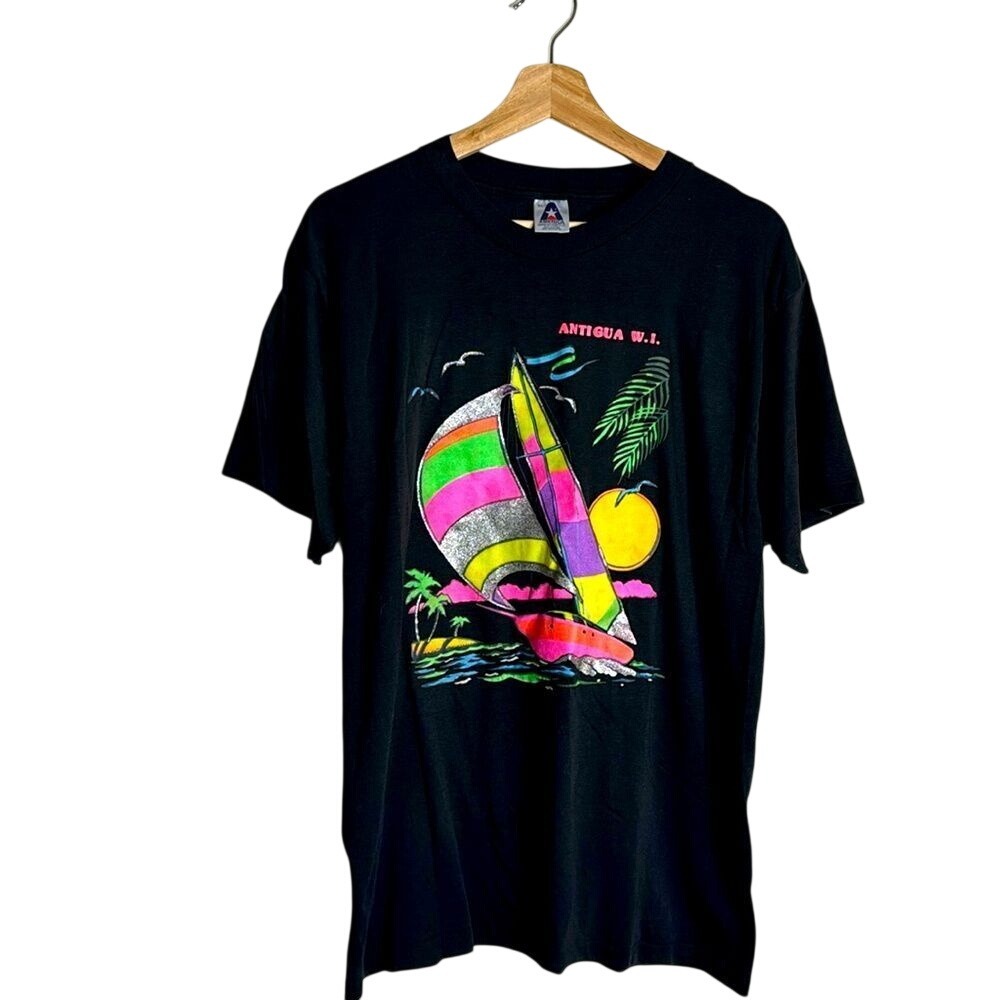America Project T-Shirt Women's Vtg Antigua W.I. Sailboat Graphic Black Size XL